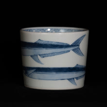画像をギャラリービューアに読み込む, 染付(そめつけ)蕎麦猪口(そばちょこ)-秋刀魚(さんま)-