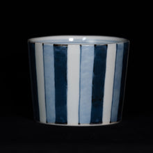 画像をギャラリービューアに読み込む, 染付(そめつけ)蕎麦猪口(そばちょこ)-三色濃(さんしょくだみ)-