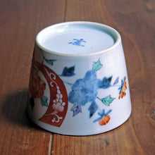 画像をギャラリービューアに読み込む, 染錦(そめにしき)蕎麦猪口(そばちょこ)-短冊牡丹文(たんざく ぼたん)