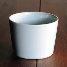 画像をギャラリービューアに読み込む, 錦(にしき)蕎麦猪口(そばちょこ)-薊文(あざみ)ー