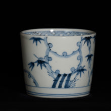 画像をギャラリービューアに読み込む, 染付(そめつけ)蕎麦猪口(そばちょこ)-笹盛雪(ささもりゆき)