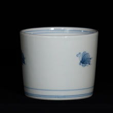 画像をギャラリービューアに読み込む, 染付(そめつけ)蕎麦猪口(そばちょこ)-蝶(ちょう)