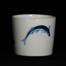 画像をギャラリービューアに読み込む, 染付(そめつけ)蕎麦猪口(そばちょこ)-鮎(あゆ)