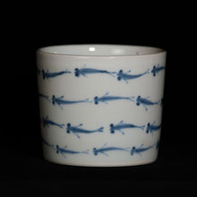 画像をギャラリービューアに読み込む, 染付(そめつけ)蕎麦猪口(そばちょこ)-めだか-