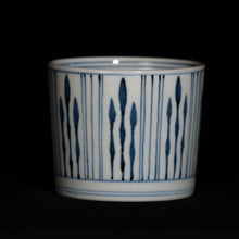 画像をギャラリービューアに読み込む, 染付(そめつけ)蕎麦猪口(そばちょこ)-土筆(つくし)-