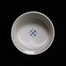 画像をギャラリービューアに読み込む, 染付(そめつけ)蕎麦猪口(そばちょこ)-貝尽(かいづくし)