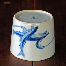 画像をギャラリービューアに読み込む, 染付(そめつけ)蕎麦猪口(そばちょこ)-鮎(あゆ)