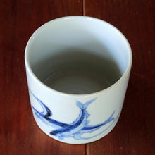 画像をギャラリービューアに読み込む, 染付(そめつけ)蕎麦猪口(そばちょこ)-鮎(あゆ)