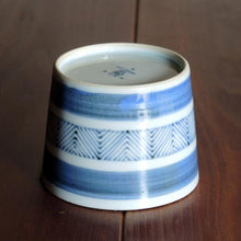 画像をギャラリービューアに読み込む, 染付(そめつけ)蕎麦猪口(そばちょこ)-帯(おび)