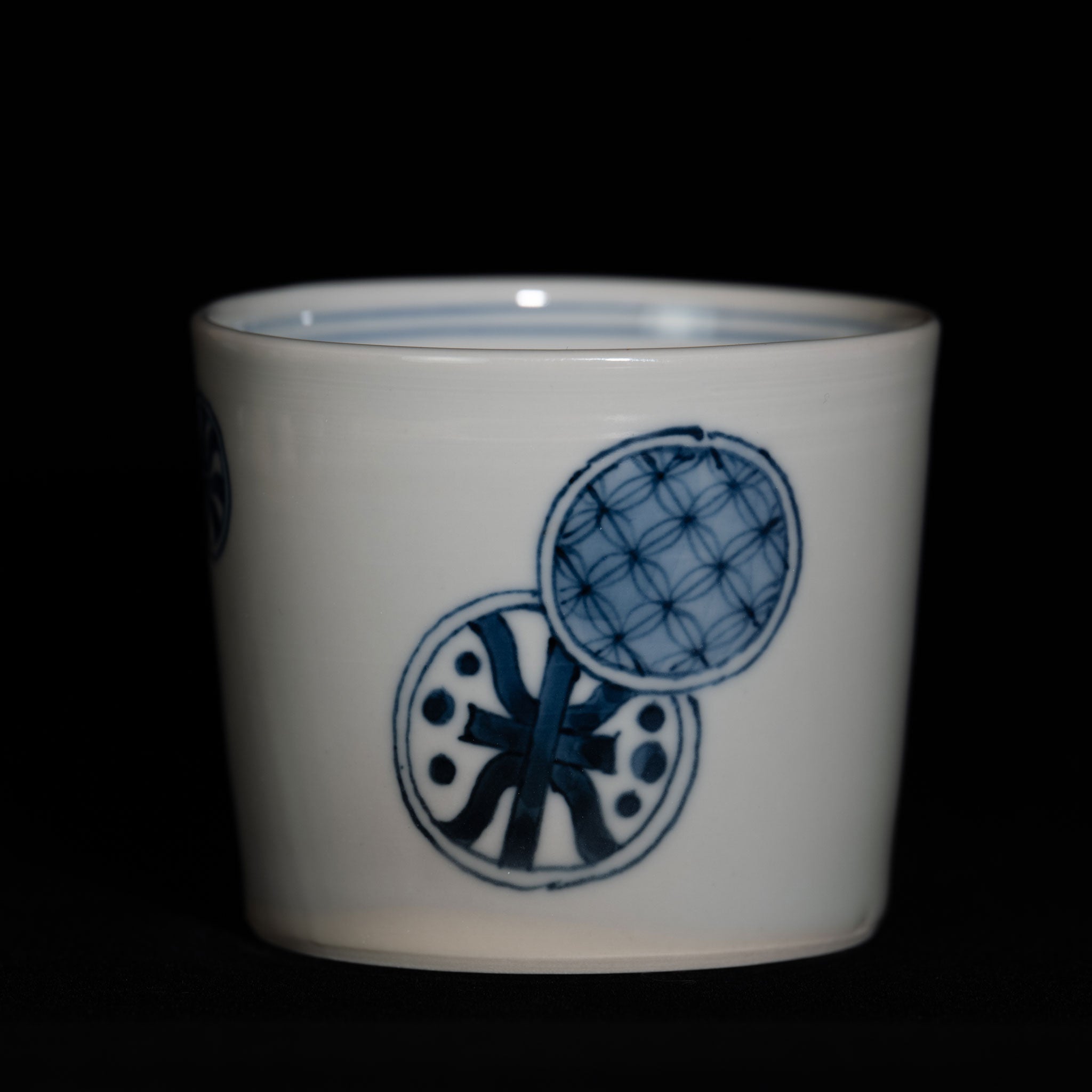 染付（そめつけ）蕎麦猪口（そばちょこ）－地文丸文（じもんまるもん